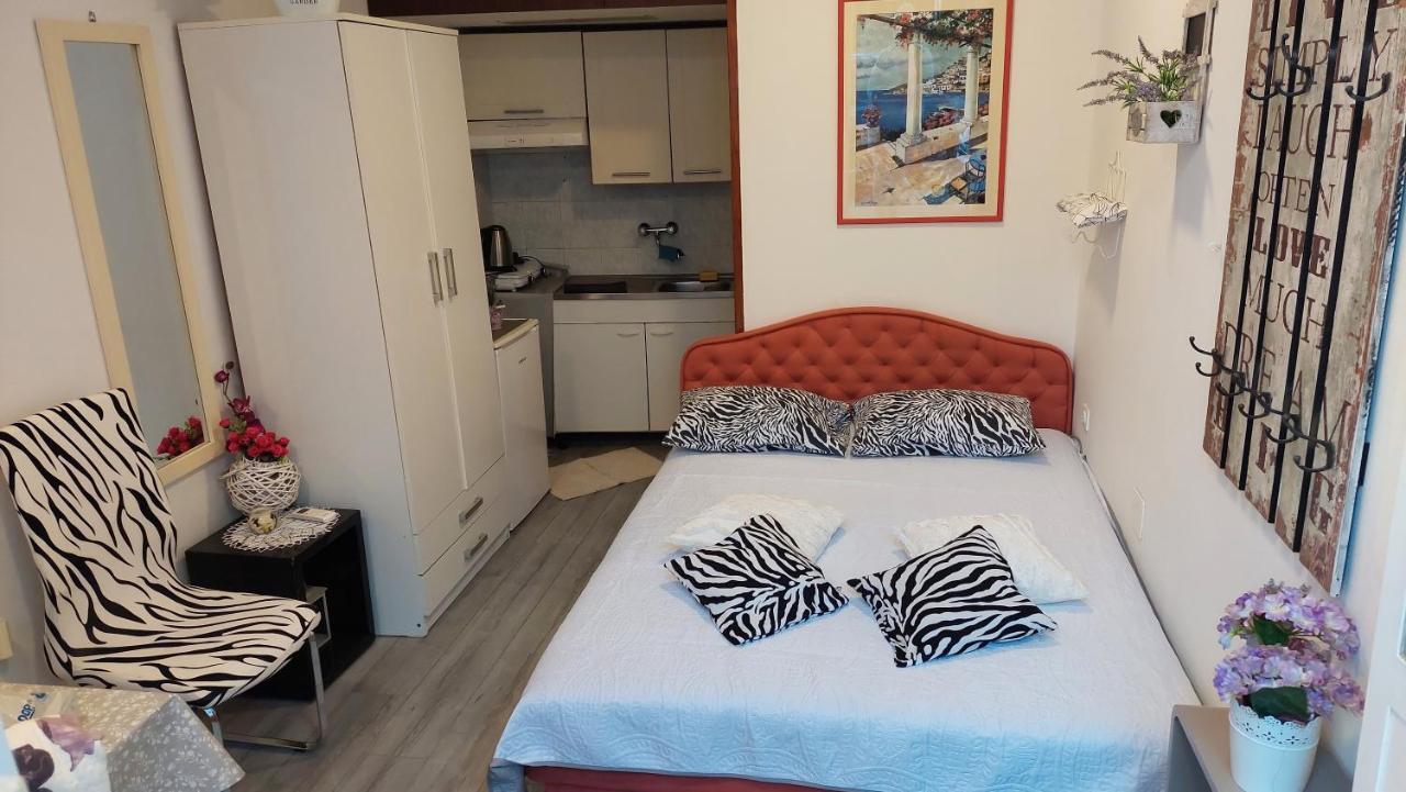 Apartment Rosse Split Buitenkant foto