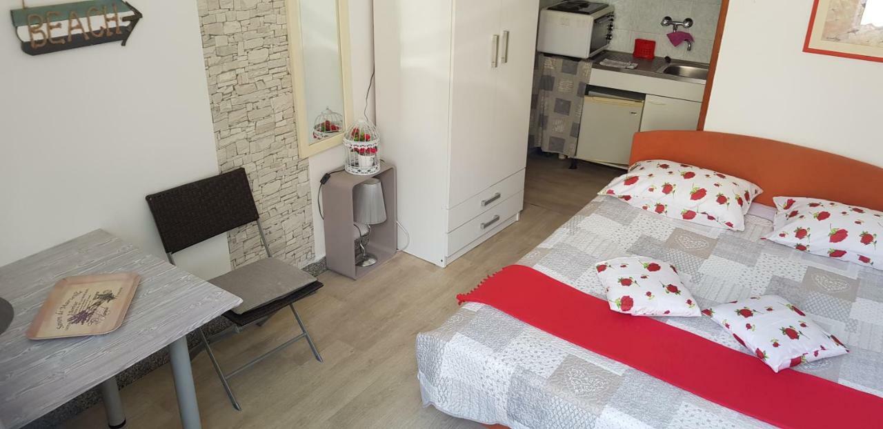 Apartment Rosse Split Buitenkant foto